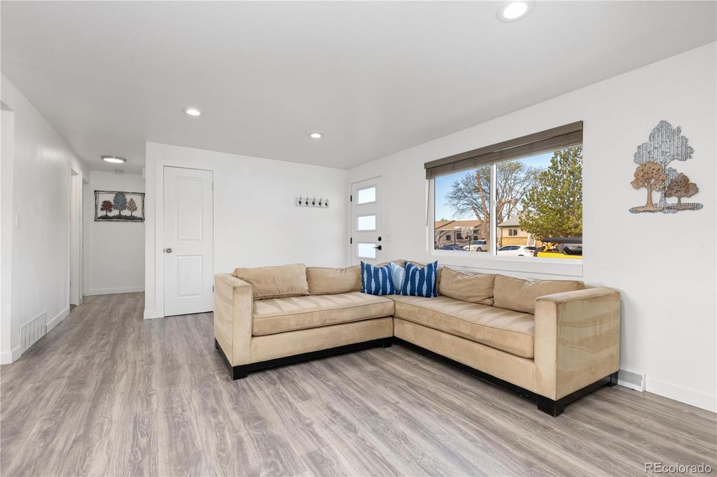 Photo of 9114 Lander Street, Westminster, CO 80031 (MLS # 7564459)