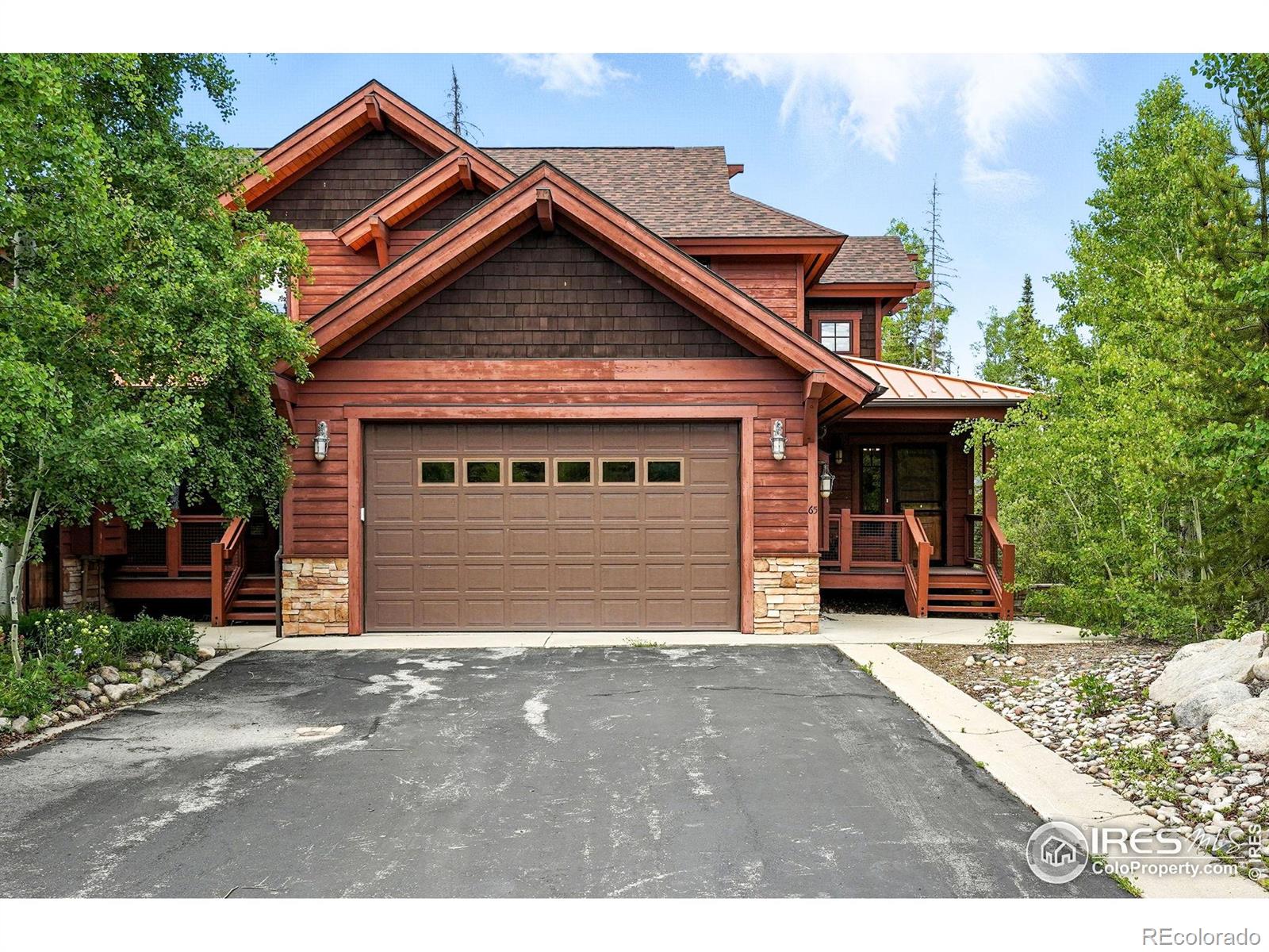 65 Lake Trail Court