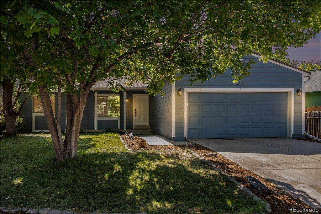 Photo of 18074 E Belleview Place, Centennial, CO 80015 (MLS # 6226084)