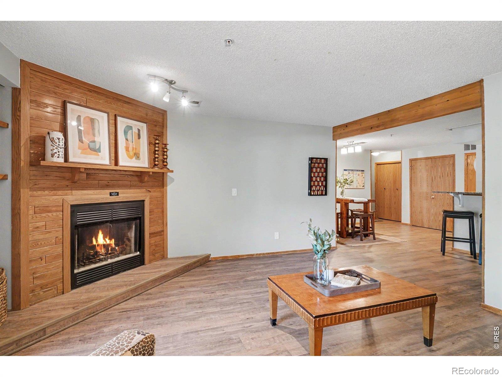 2800 Sundown Lane 106