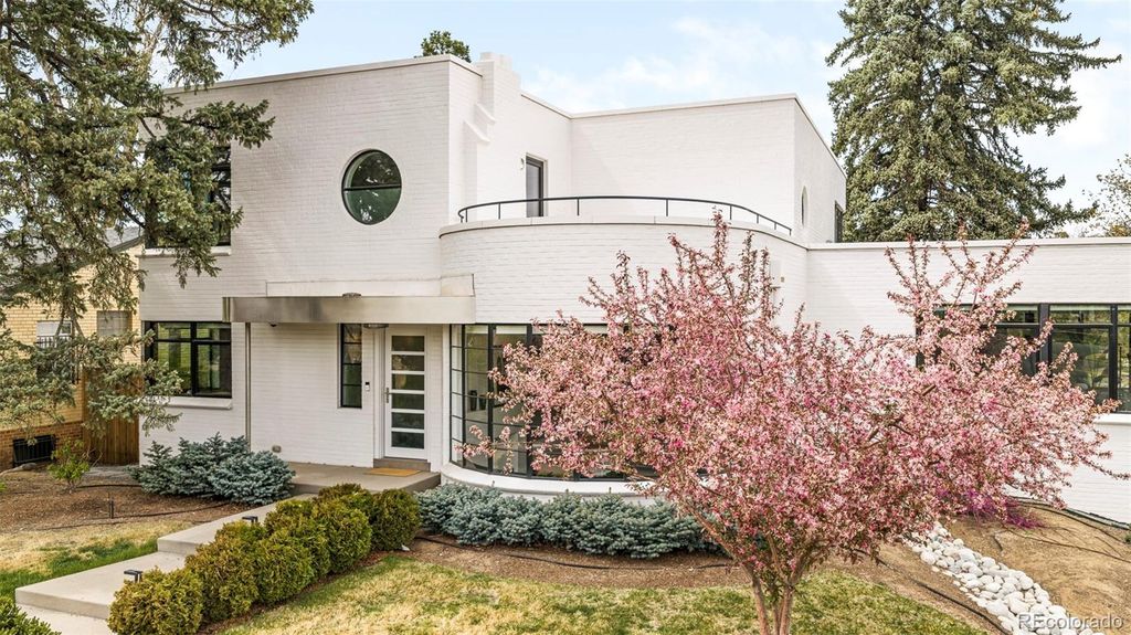 Photo of 801 S Ellipse Way, Denver, CO 80209 (MLS # 8912194)