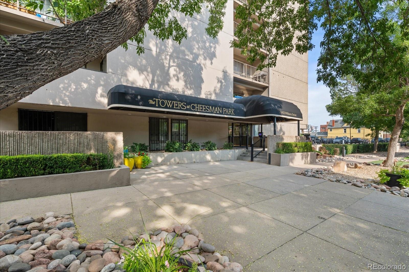 1433 N Williams Street 1206