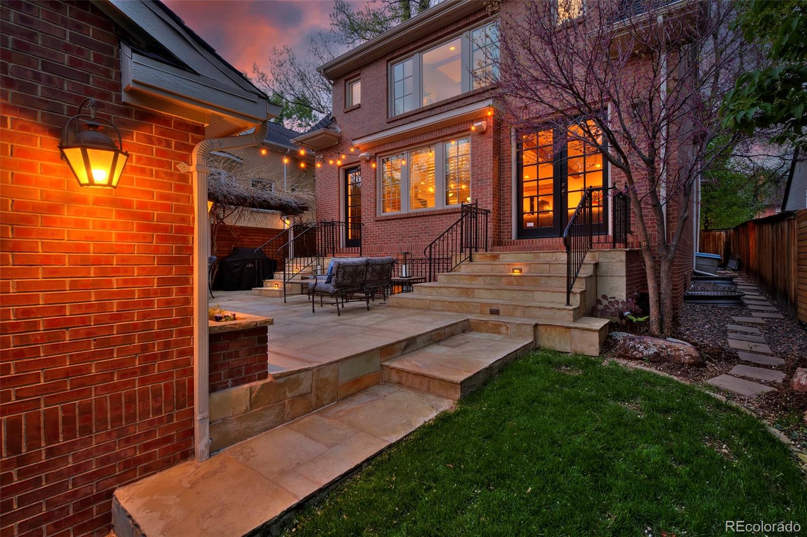 535 N High Street