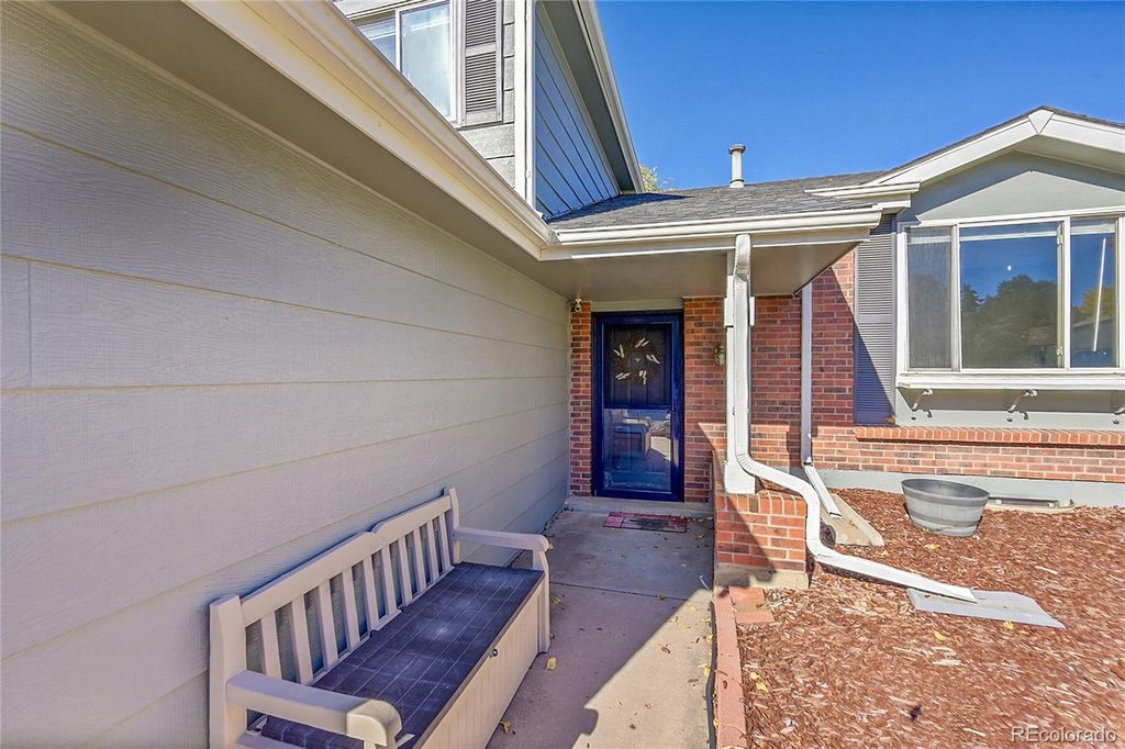 Photo of 17037 E Progress Circle, Centennial, CO 80015 (MLS # 2098332)