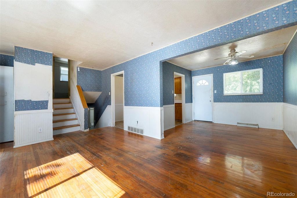 Photo of 11549 W Virginia Avenue, Lakewood, CO 80226 (MLS # 3739472)