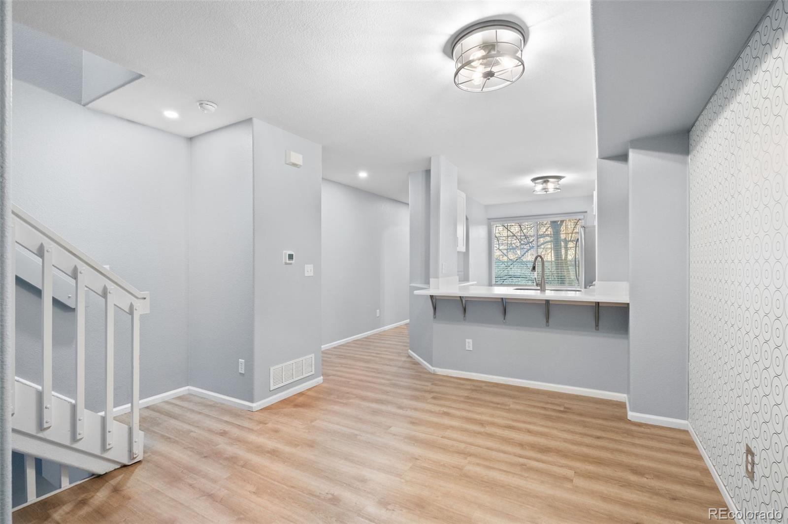 1885 S Quebec Way G103