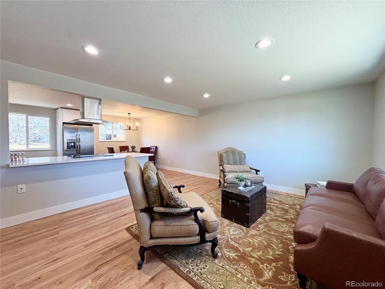 7629 S Fenton Street