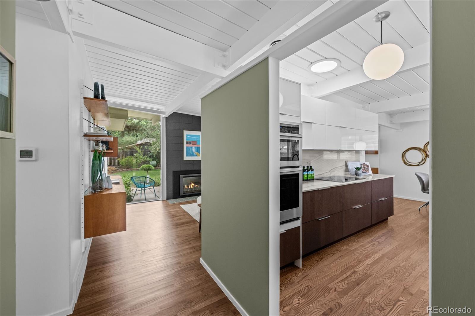 1338 S Fairfax Street