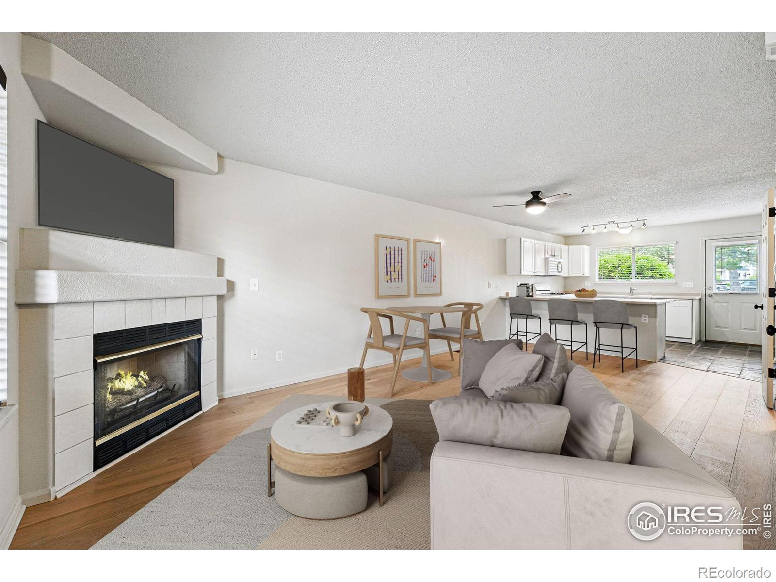 3022 W 107th Place D