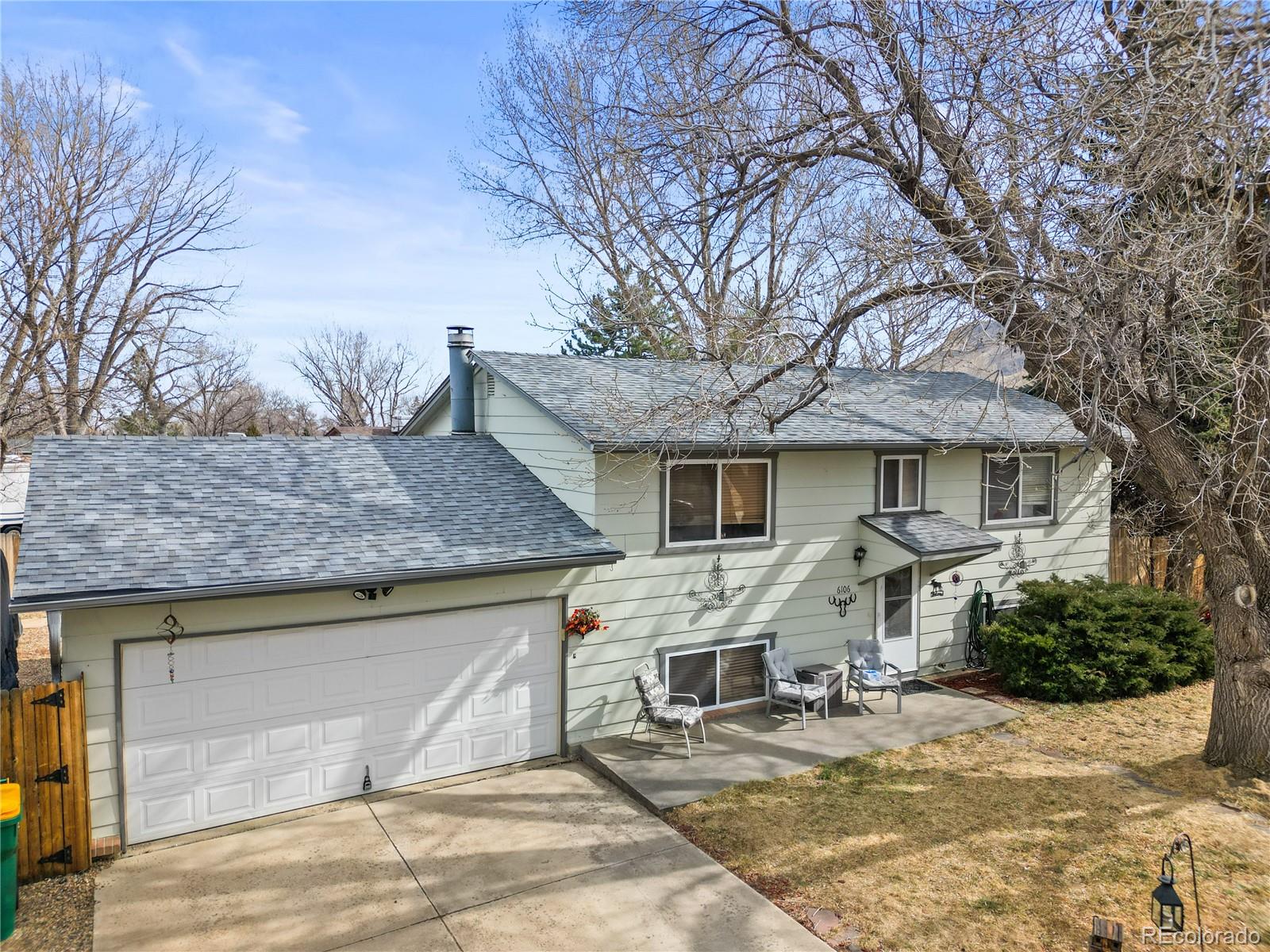 6106 Dunraven Street