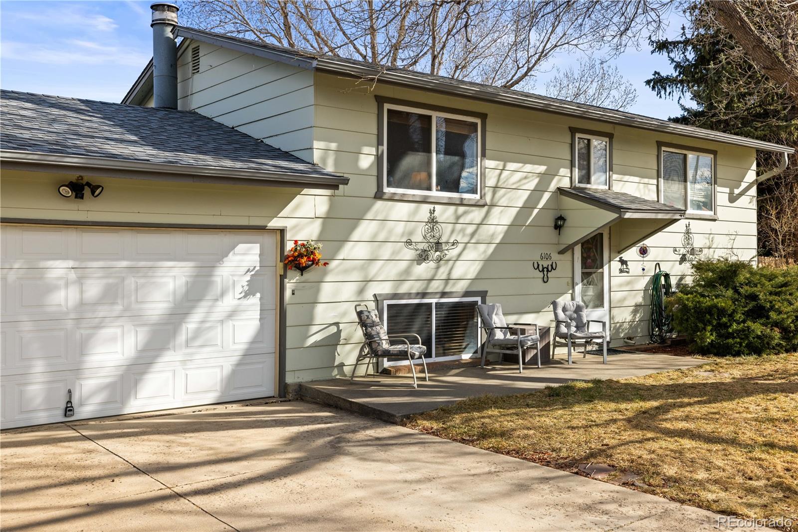 6106 Dunraven Street