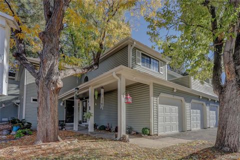 Photo of 12622 E Warren Drive #E, Aurora, CO 80014 (MLS # 6961403)