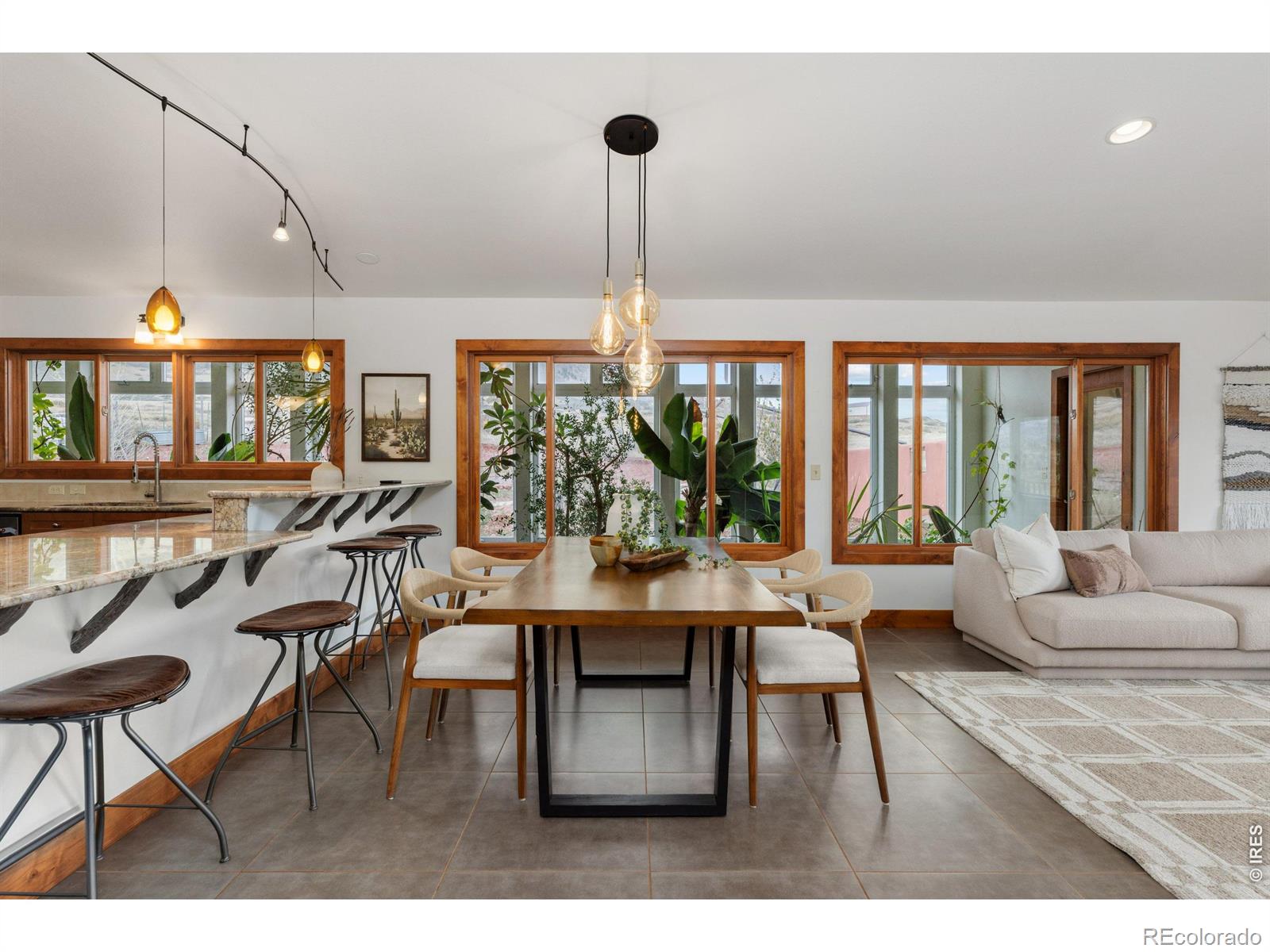 108 Lonestar Road