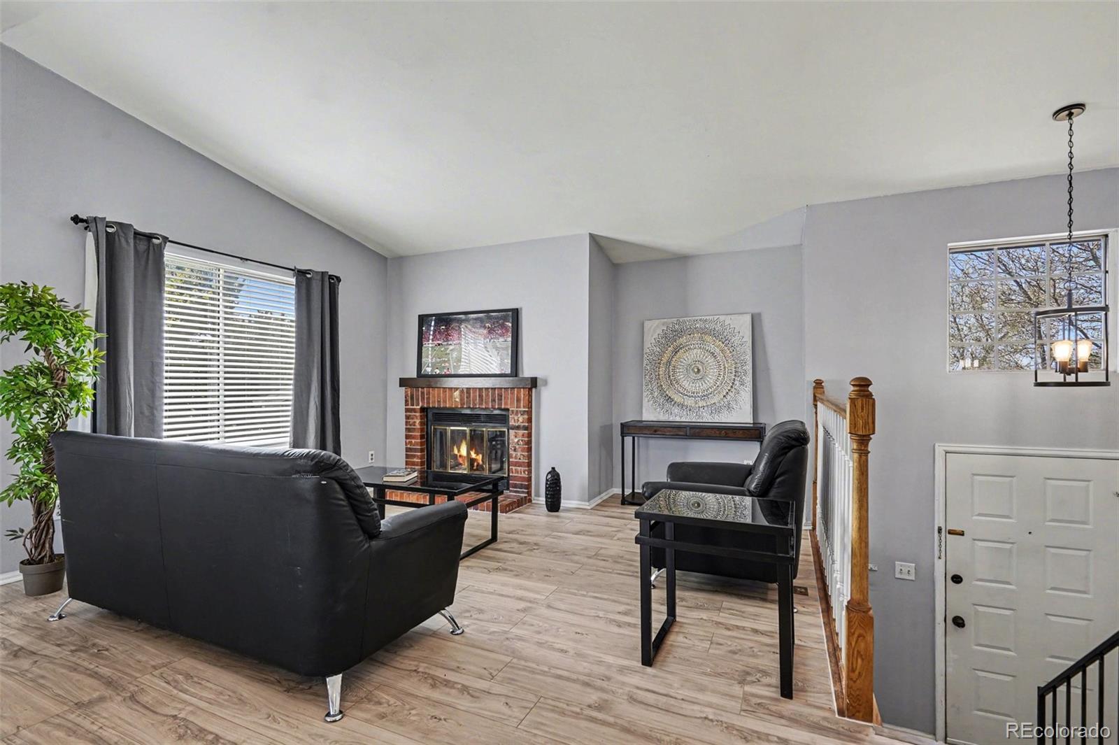 4244 S Bahama Street