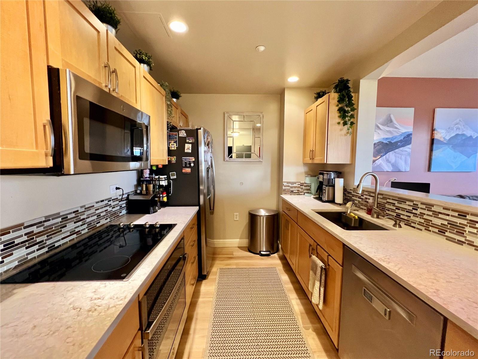 300 W 11th Avenue 10D
