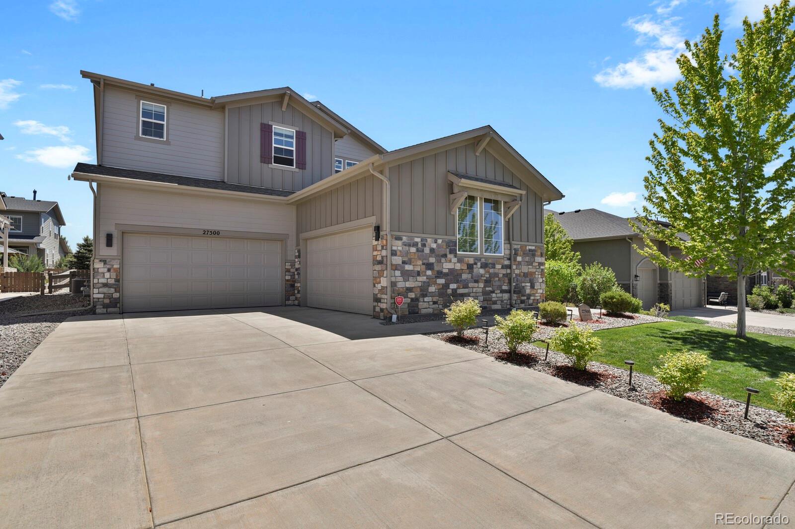 27500 E Lakeview Dr, Aurora, CO, 80016