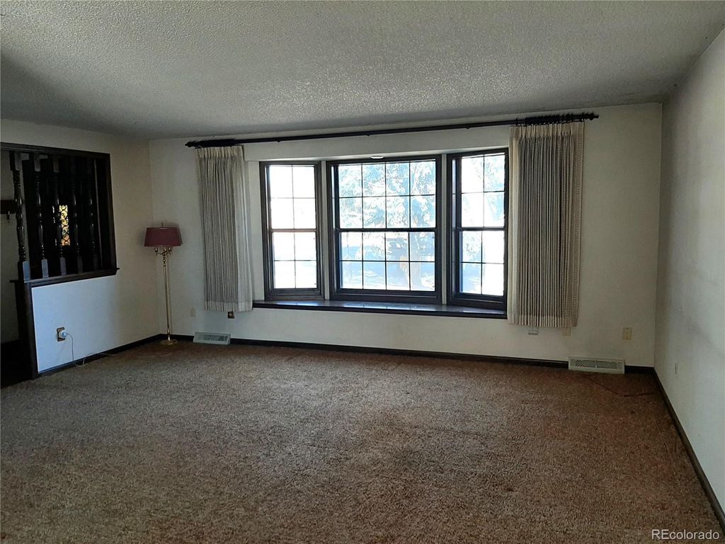 Photo of 207 23rd Avenue, Longmont, CO 80501 (MLS # 7868334)