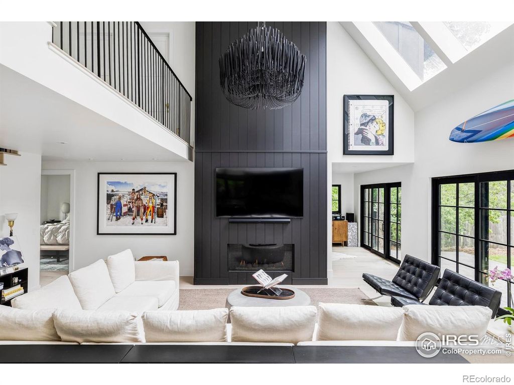 Photo of 800 Kalmia Avenue, Boulder, CO 80304 (MLS # IR1041862)