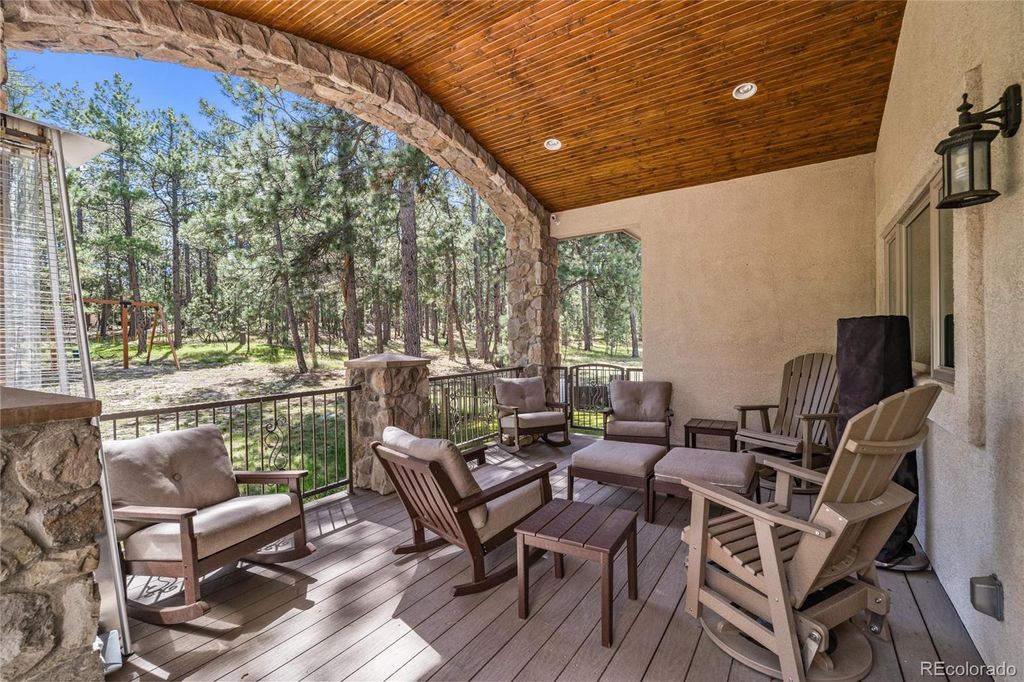 Photo of 17895 Queensmere Drive, Monument, CO 80132 (MLS # 7236764)