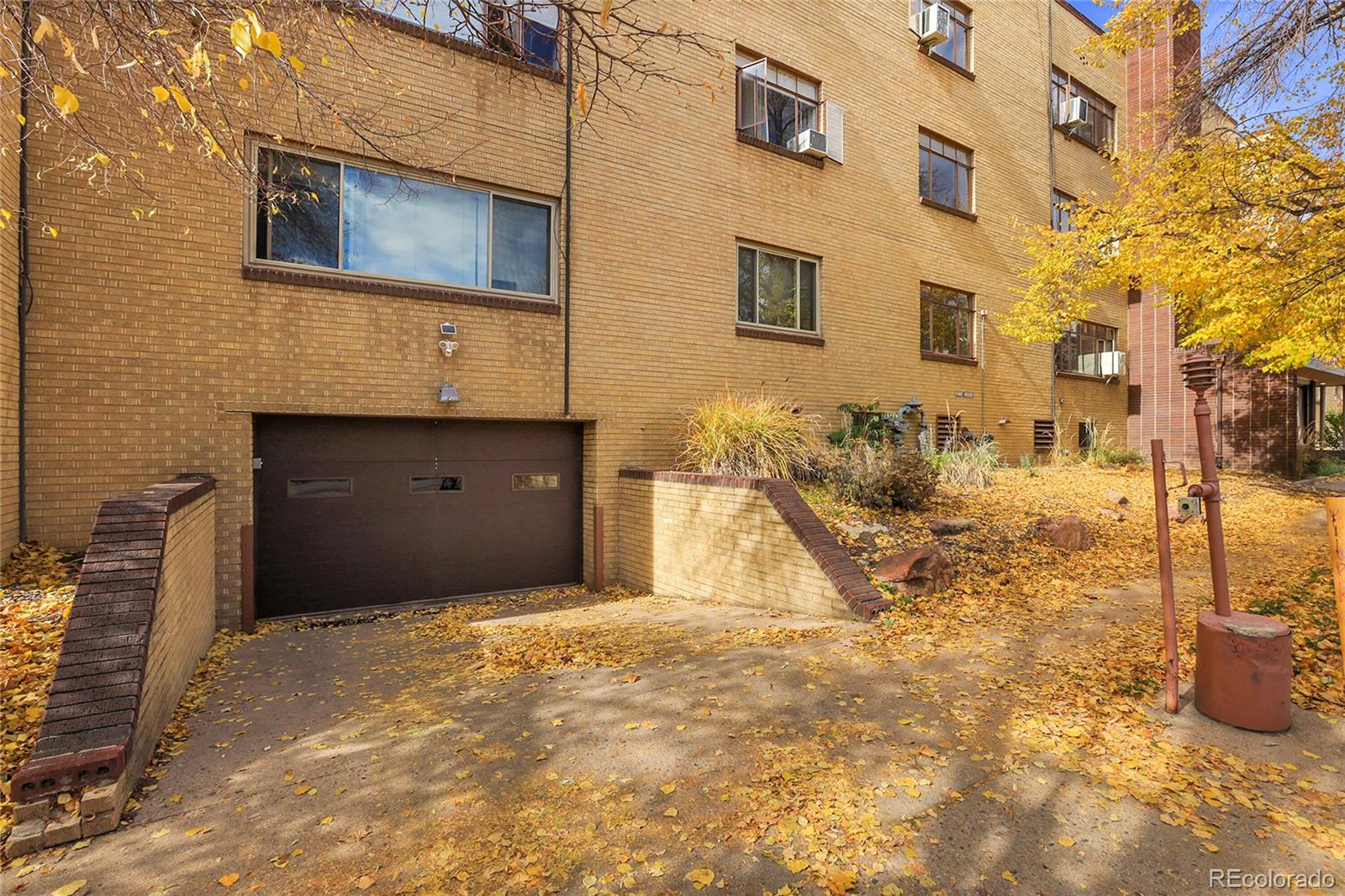 1175 N Emerson Street 202