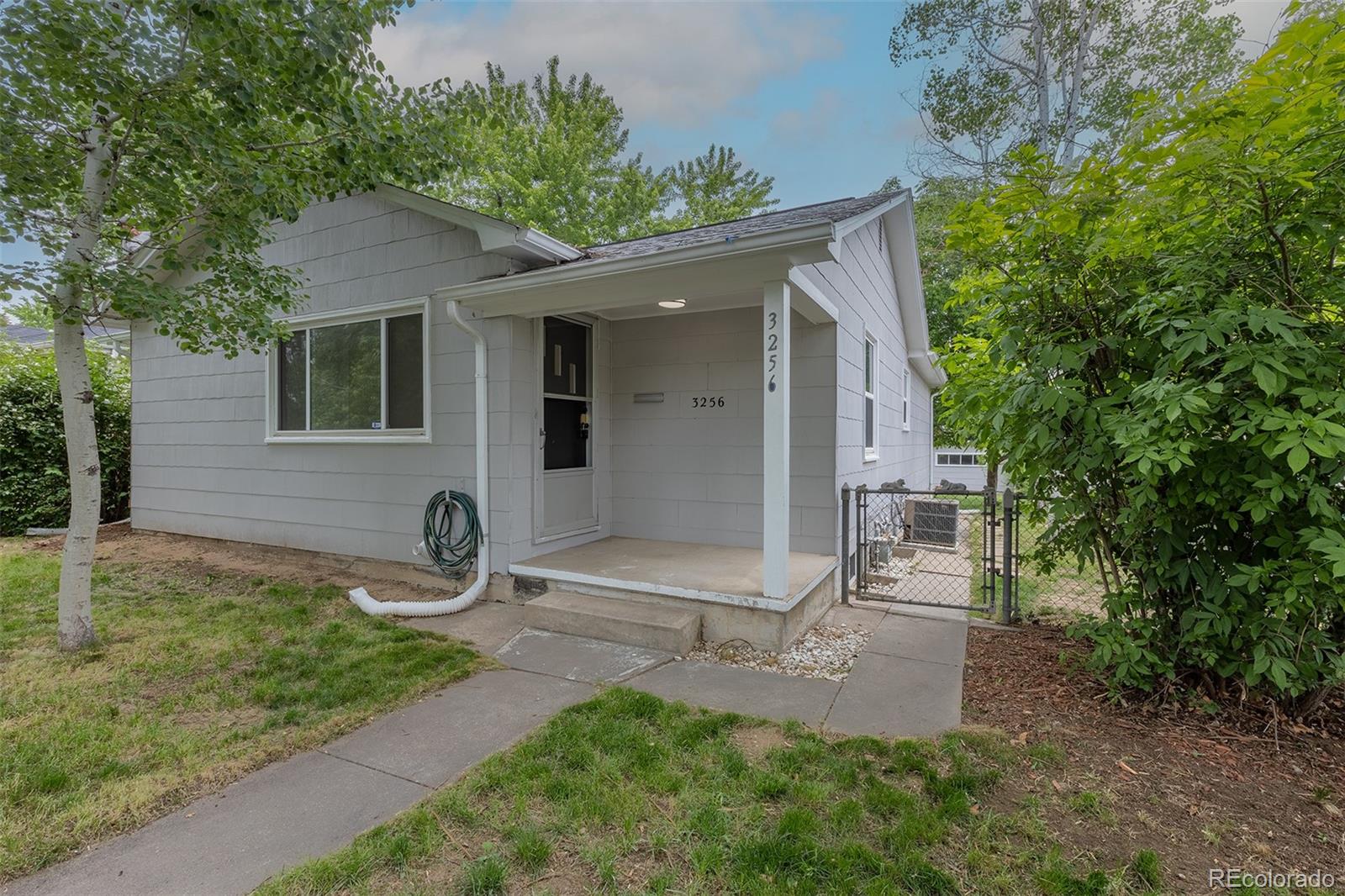 3256 S Ogden Street