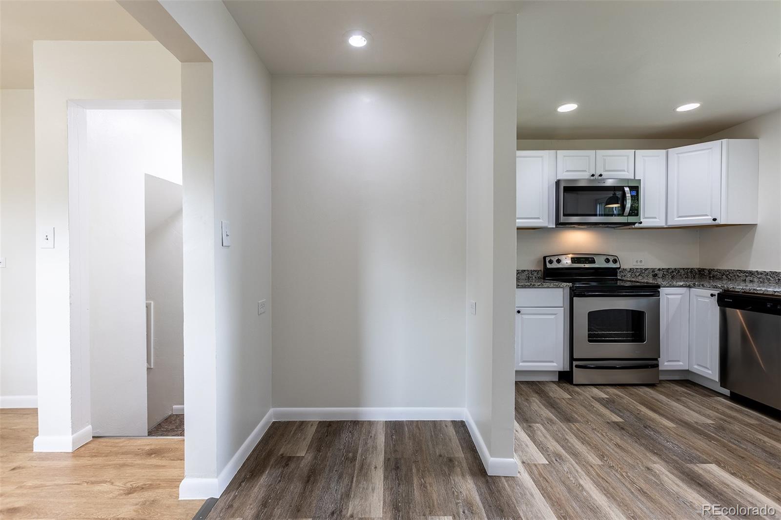 3256 S Ogden Street