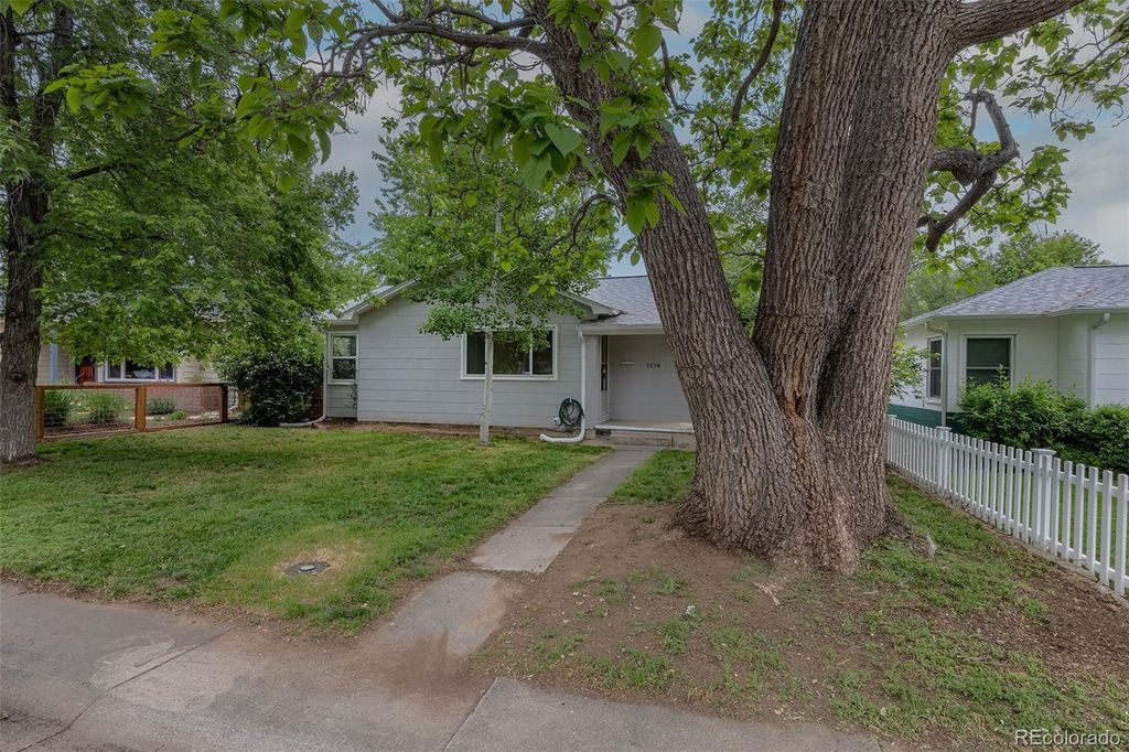 Photo of 3256 S Ogden Street, Englewood, CO 80113 (MLS # 3025638)