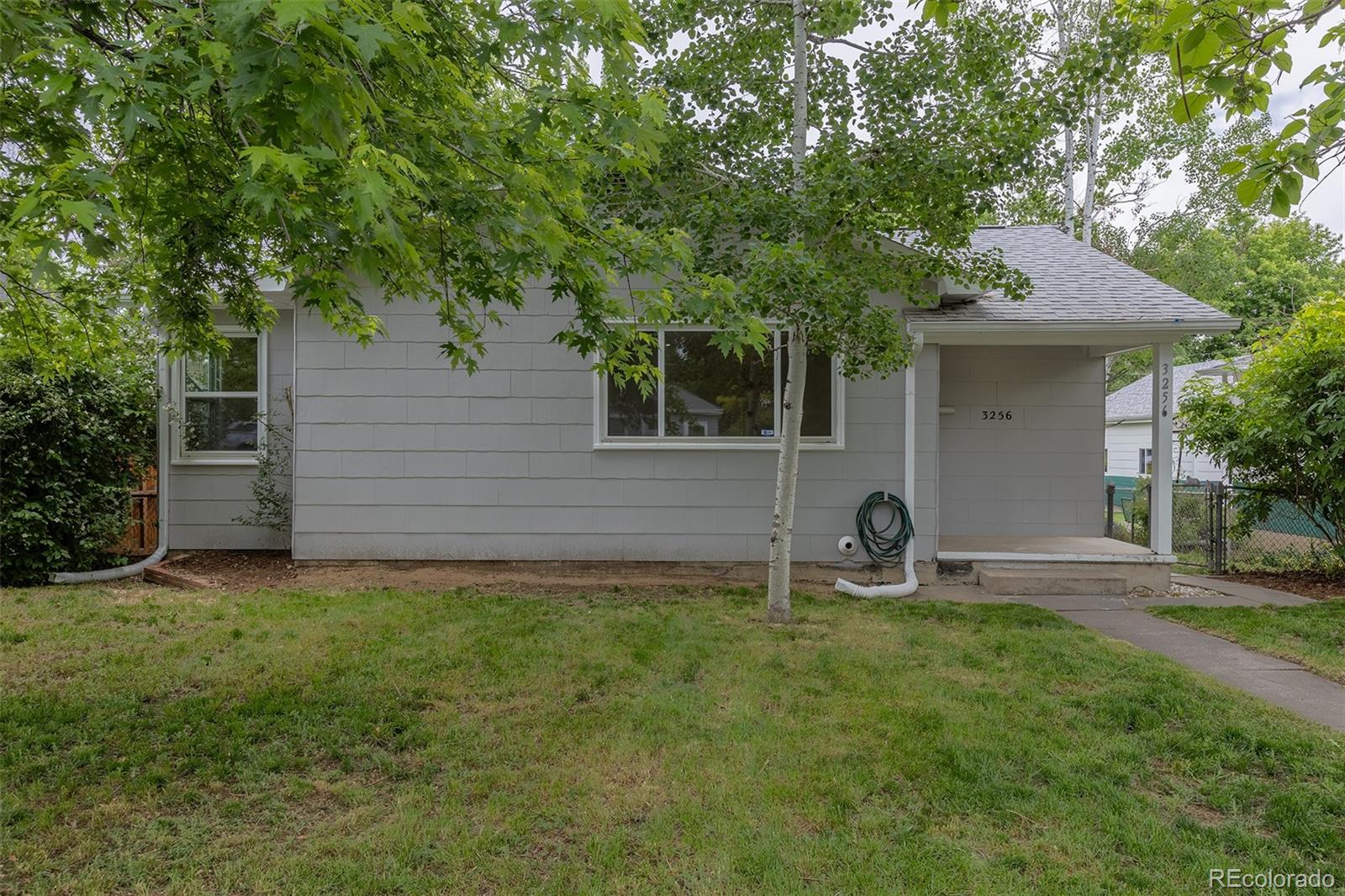 3256 S Ogden Street