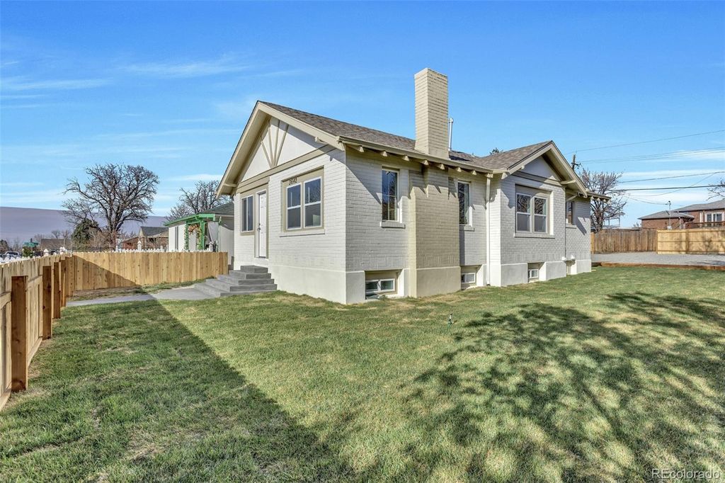 Photo of 3642 N Madison Street, Denver, CO 80205 (MLS # 8392401)