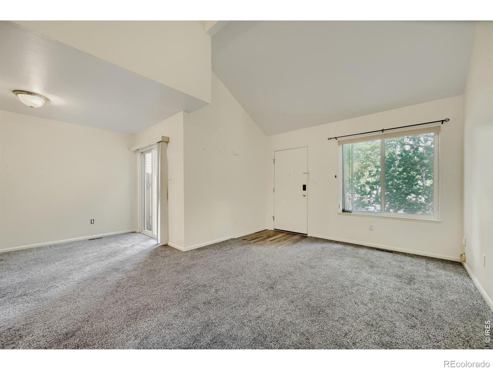 2112 Meadow Court