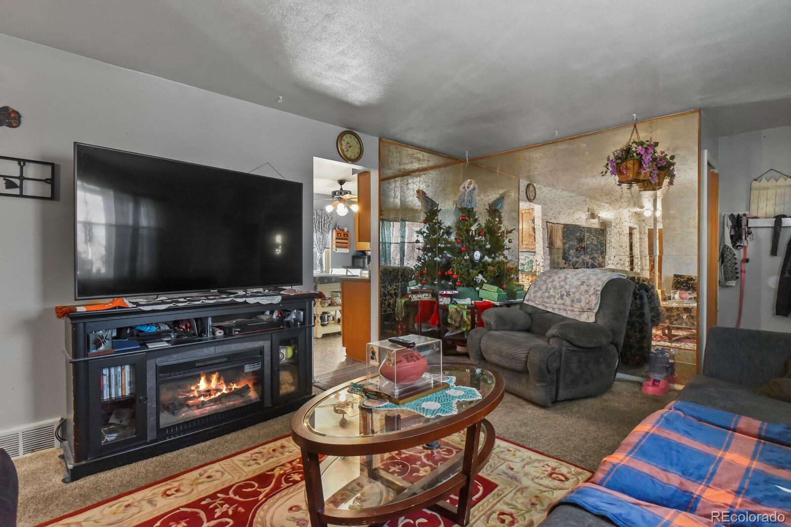 3400 W MOUNTAIN Road W