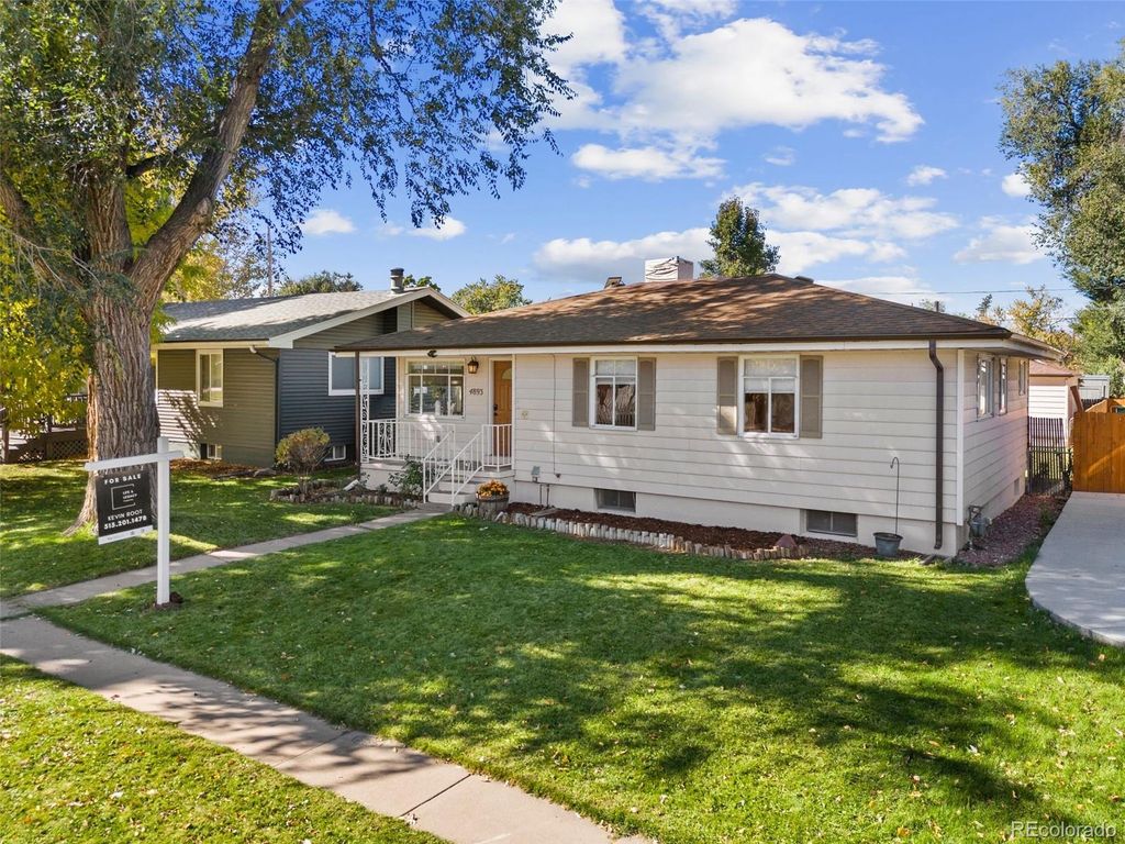 Photo of 4893 S Sherman Street, Englewood, CO 80113 (MLS # 7423090)
