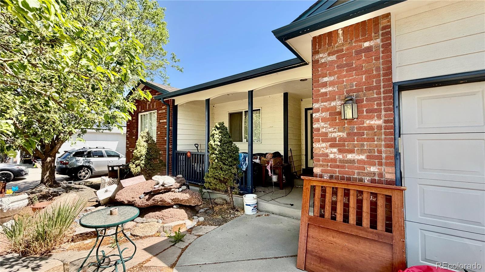 162 50th Avenue Place