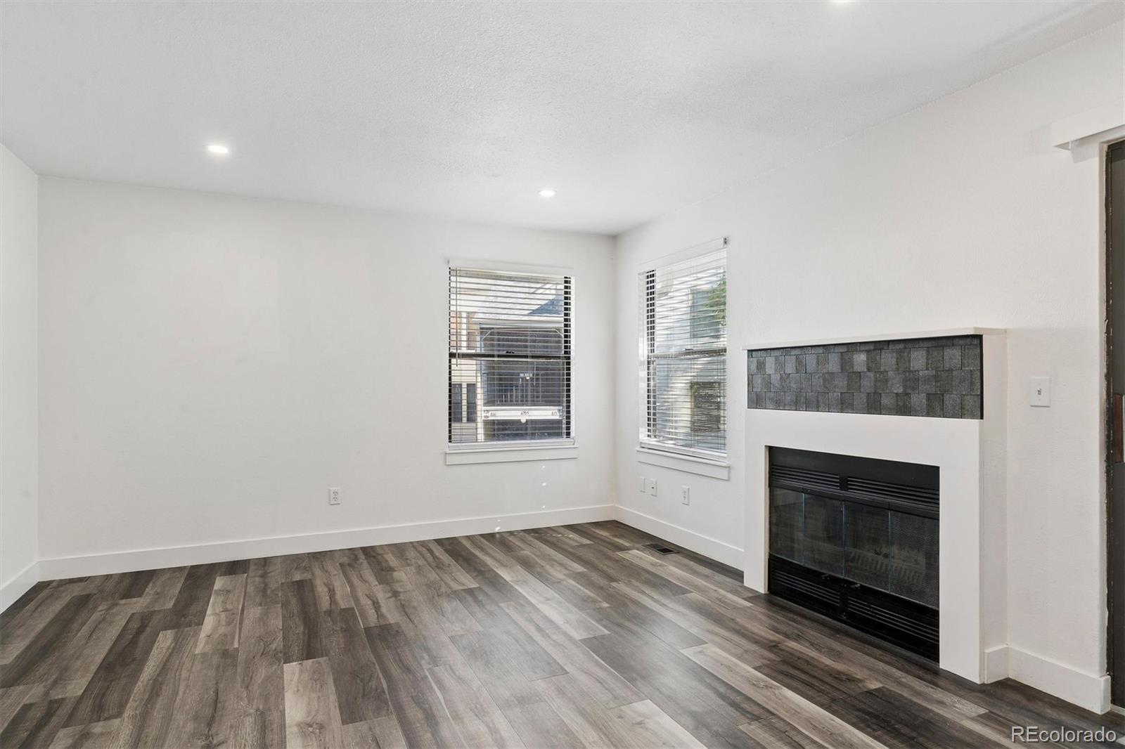 6765 S Field Street 7-724