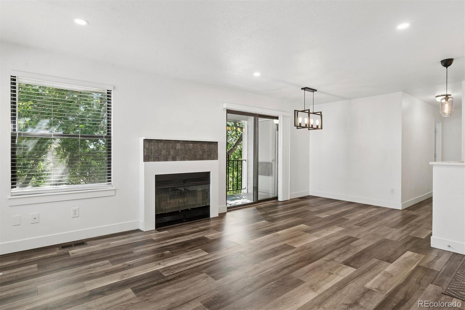6765 S Field Street 7-724