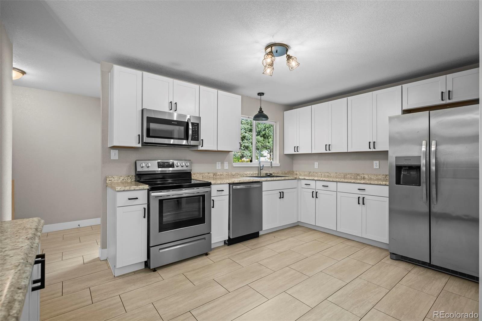 1915 Wynkoop Drive