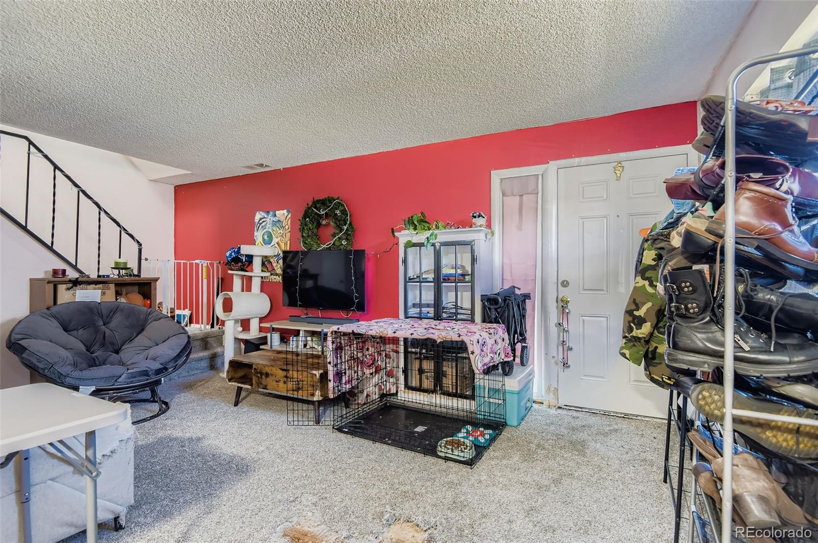 3354 S Flower Street 67