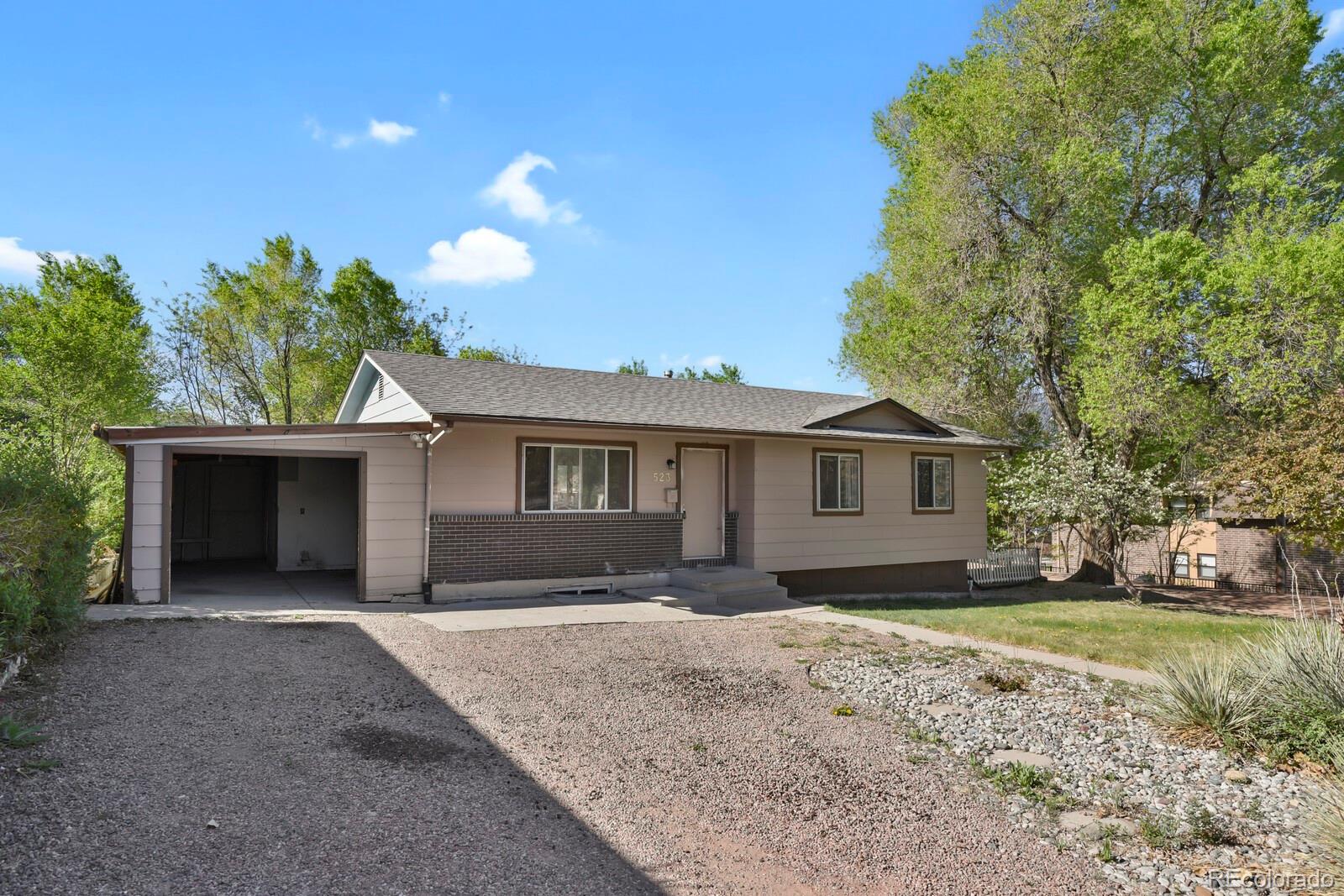 523 E Las Animas Street