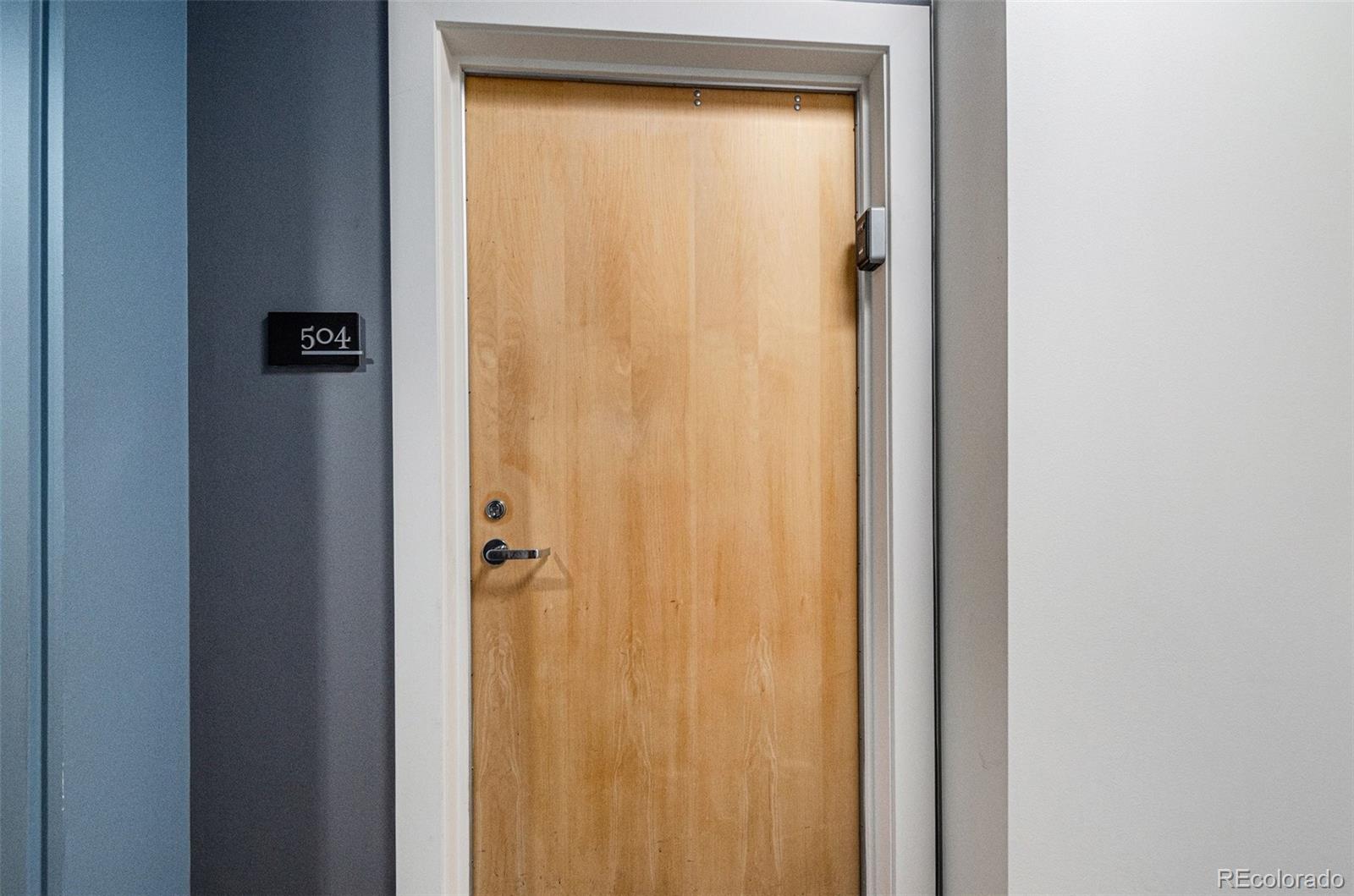 1630 N Clarkson Street 504