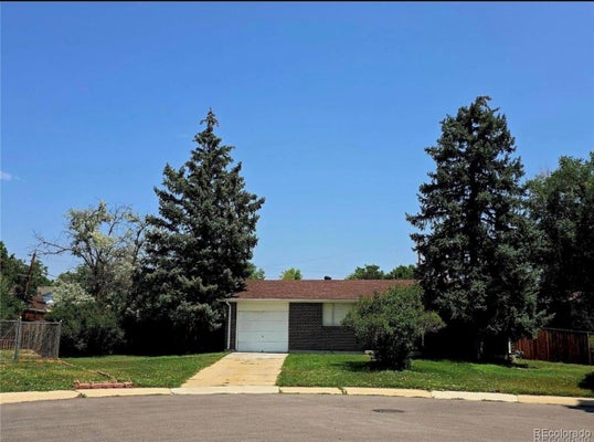 7620 ACOMA CT, DENVER, CO 80221 - Image f89bf9a1bd90c3e5aed50a3f3e1d7682/4017613605
