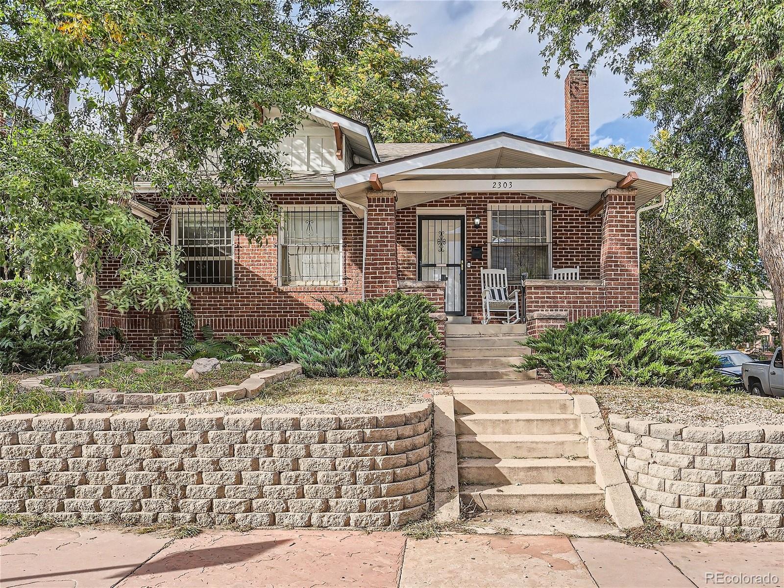 2303-2305 W 32nd Avenue