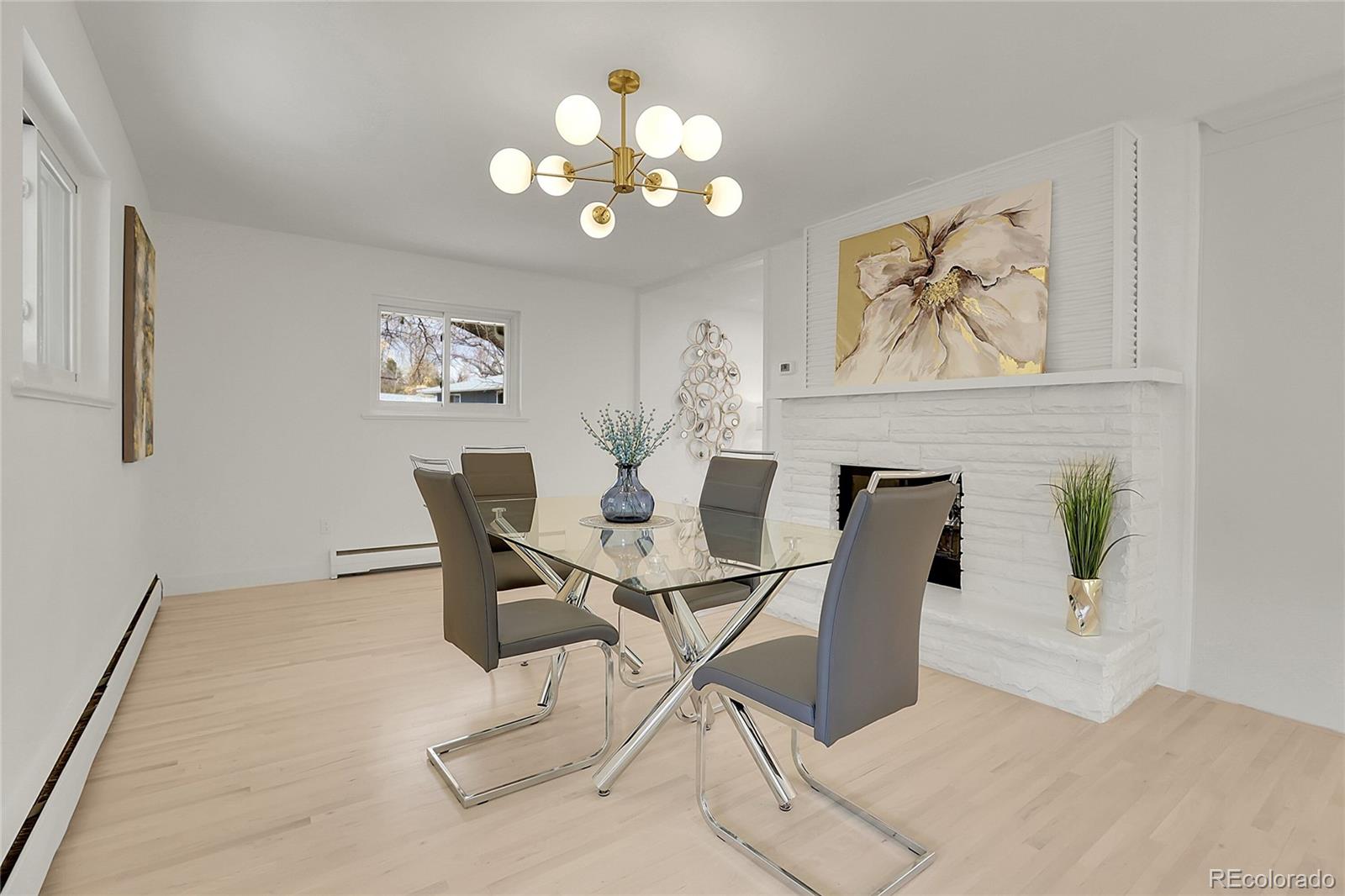 3281 Vivian Drive