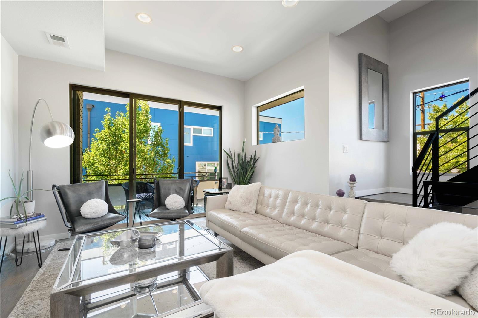 2622 W 24th Avenue 14