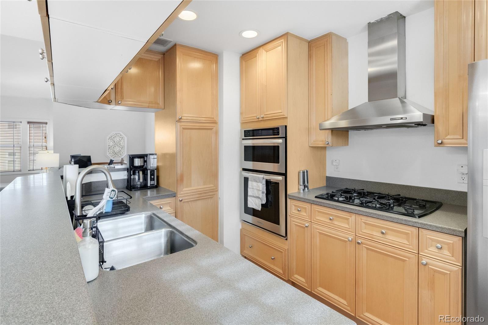 3725 E Ellsworth Avenue D