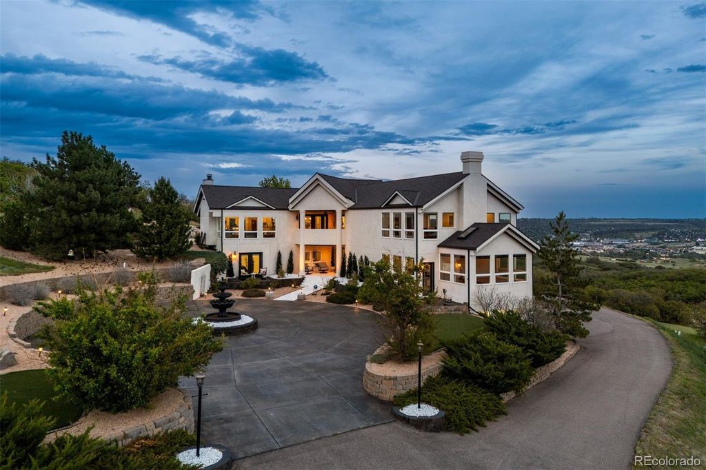 Photo of 23 Yucca Hills Road, Castle Rock, CO 80109 (MLS # 3094441)