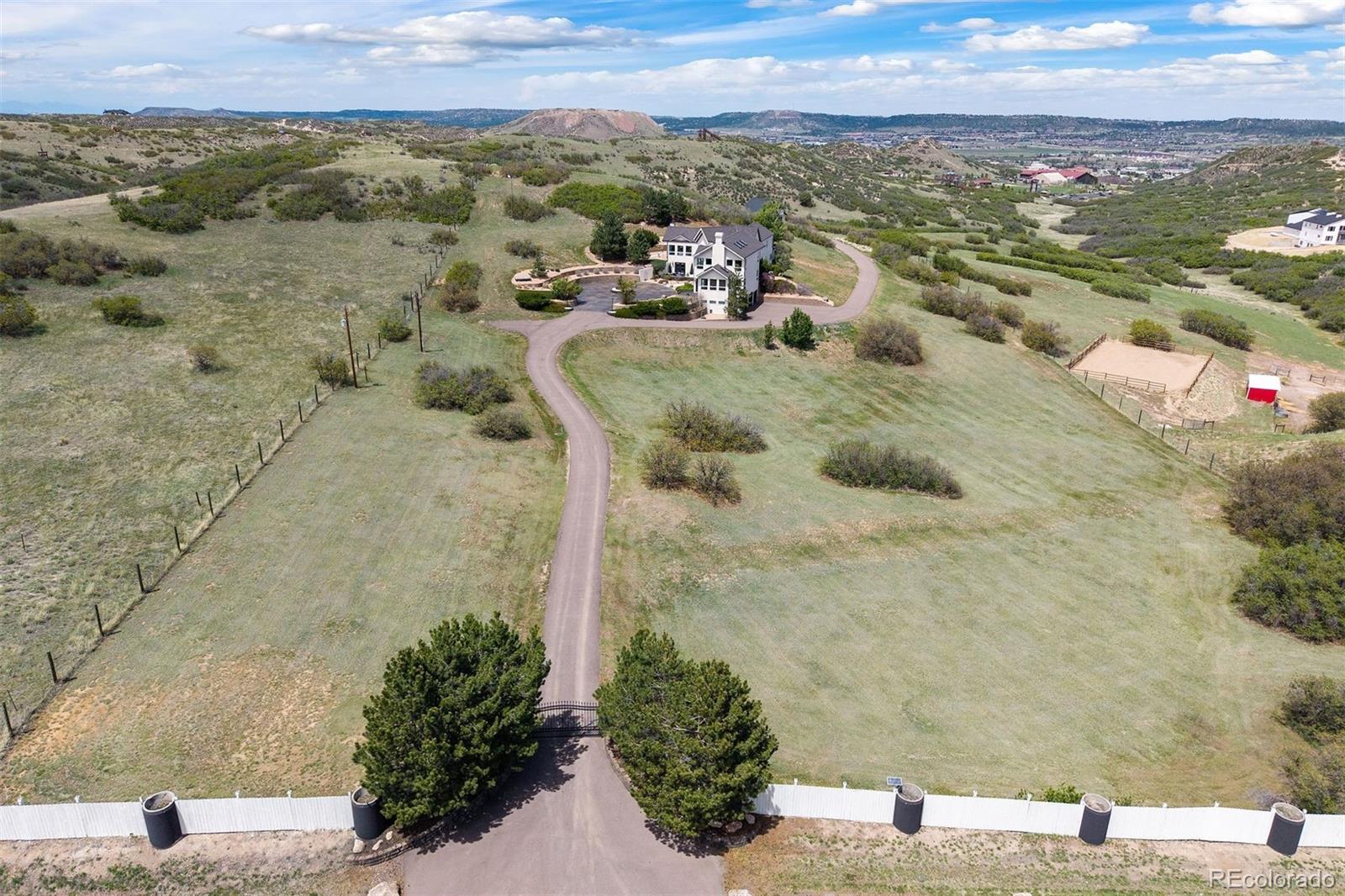 23 Yucca Hills Road