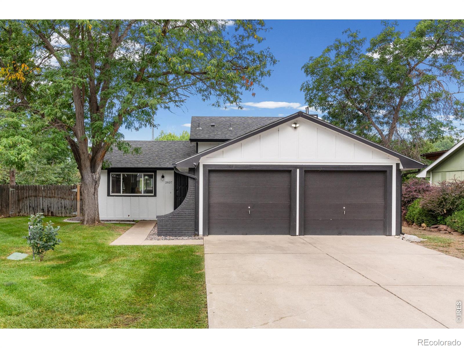 2837 Adobe Drive