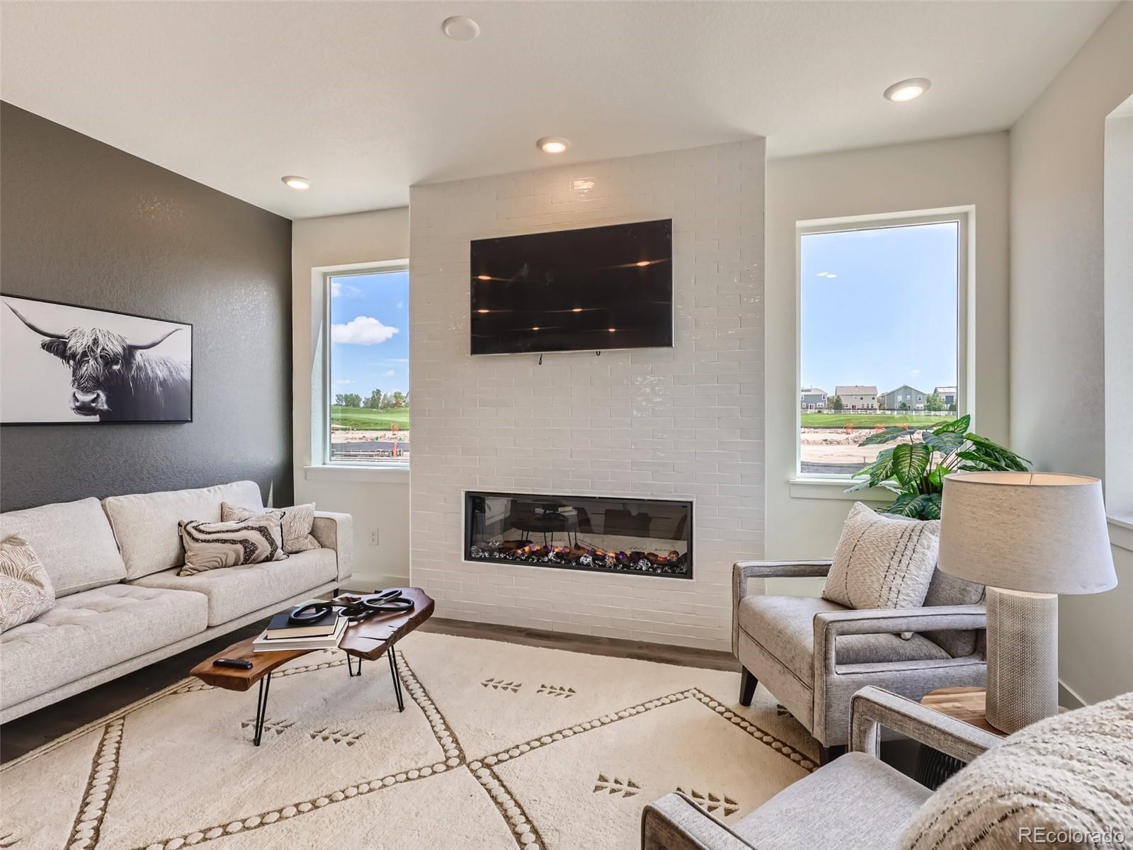 1203 S Algonquian Street