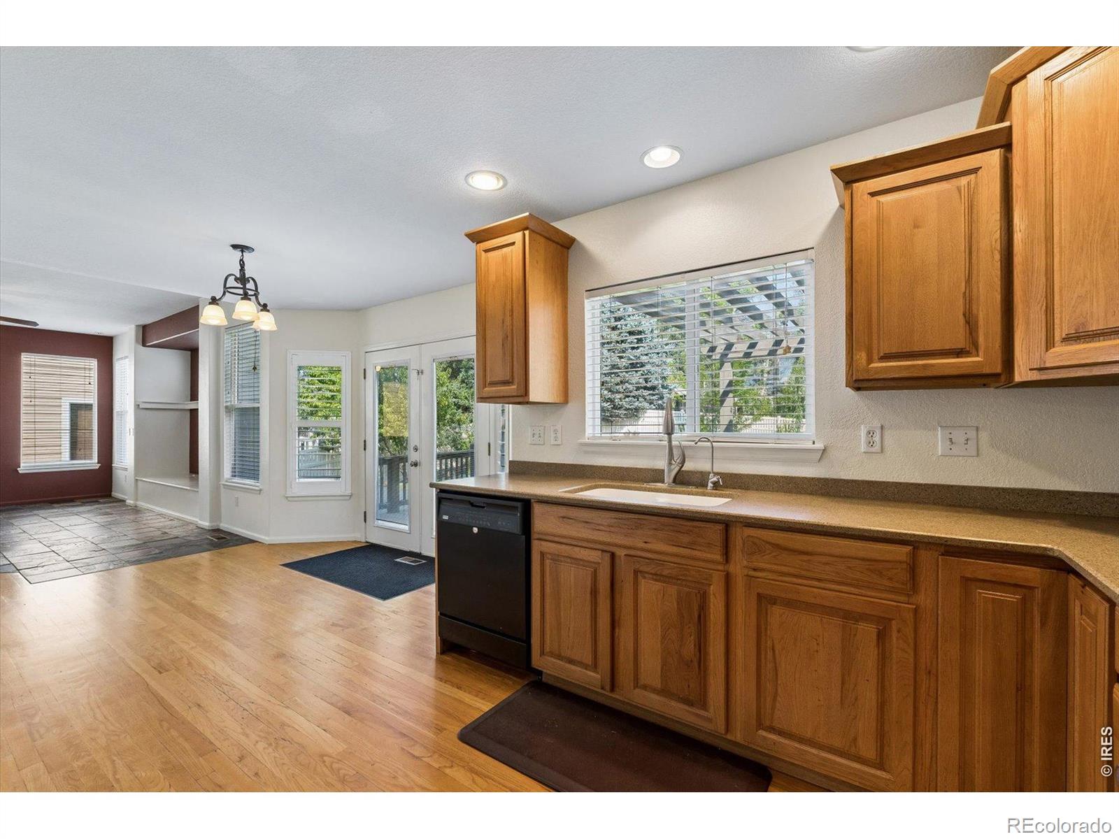 10220 Echo Circle