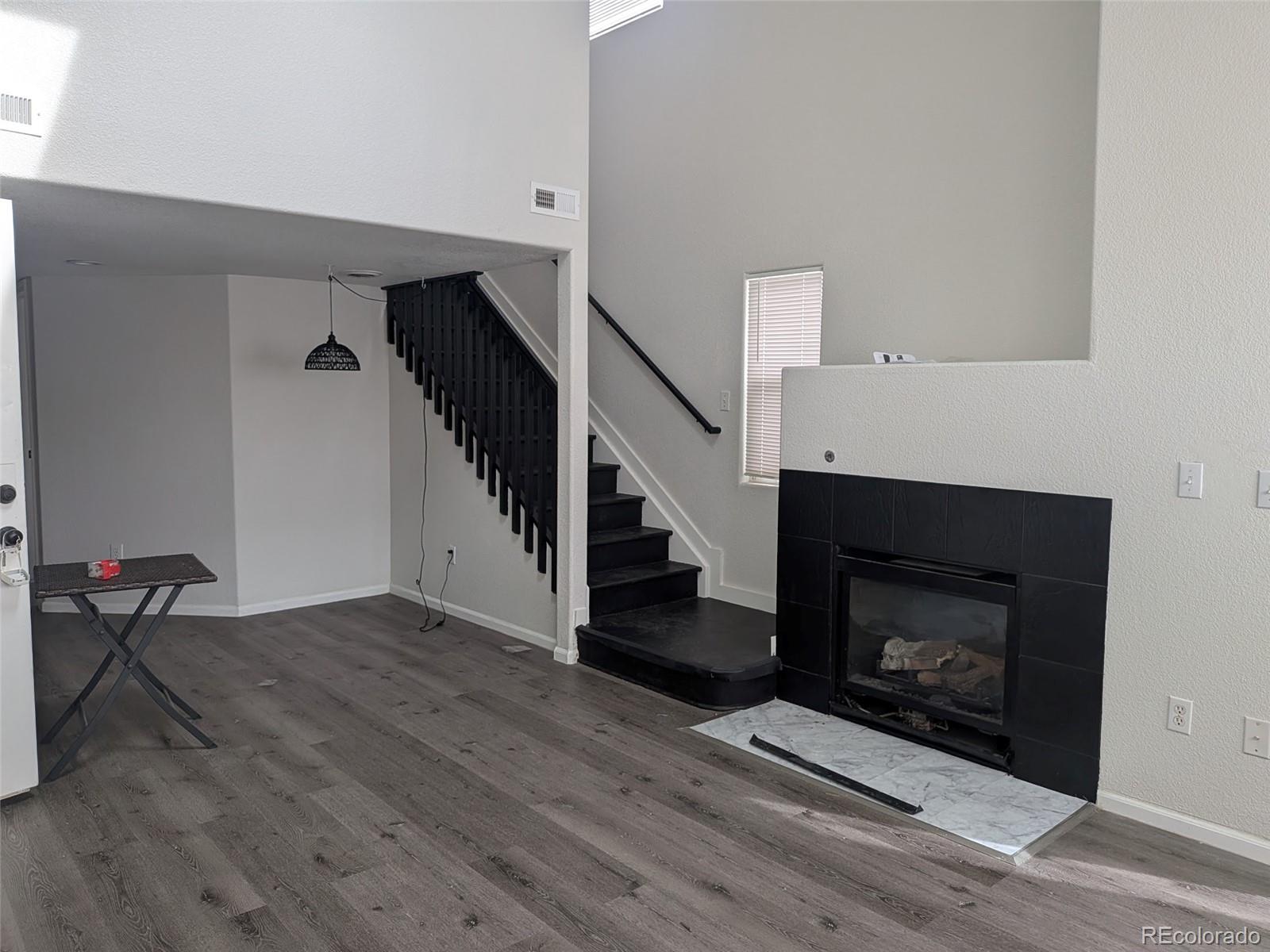 970 S Dawson Way 10